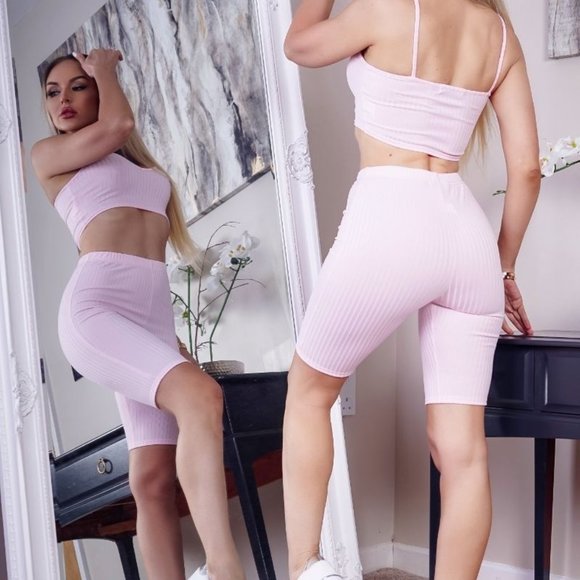 Perfectly Pink Set - Picture 2 of 2